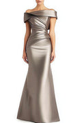 Amaris  Off-shoulder Elegant Maxi Dress
