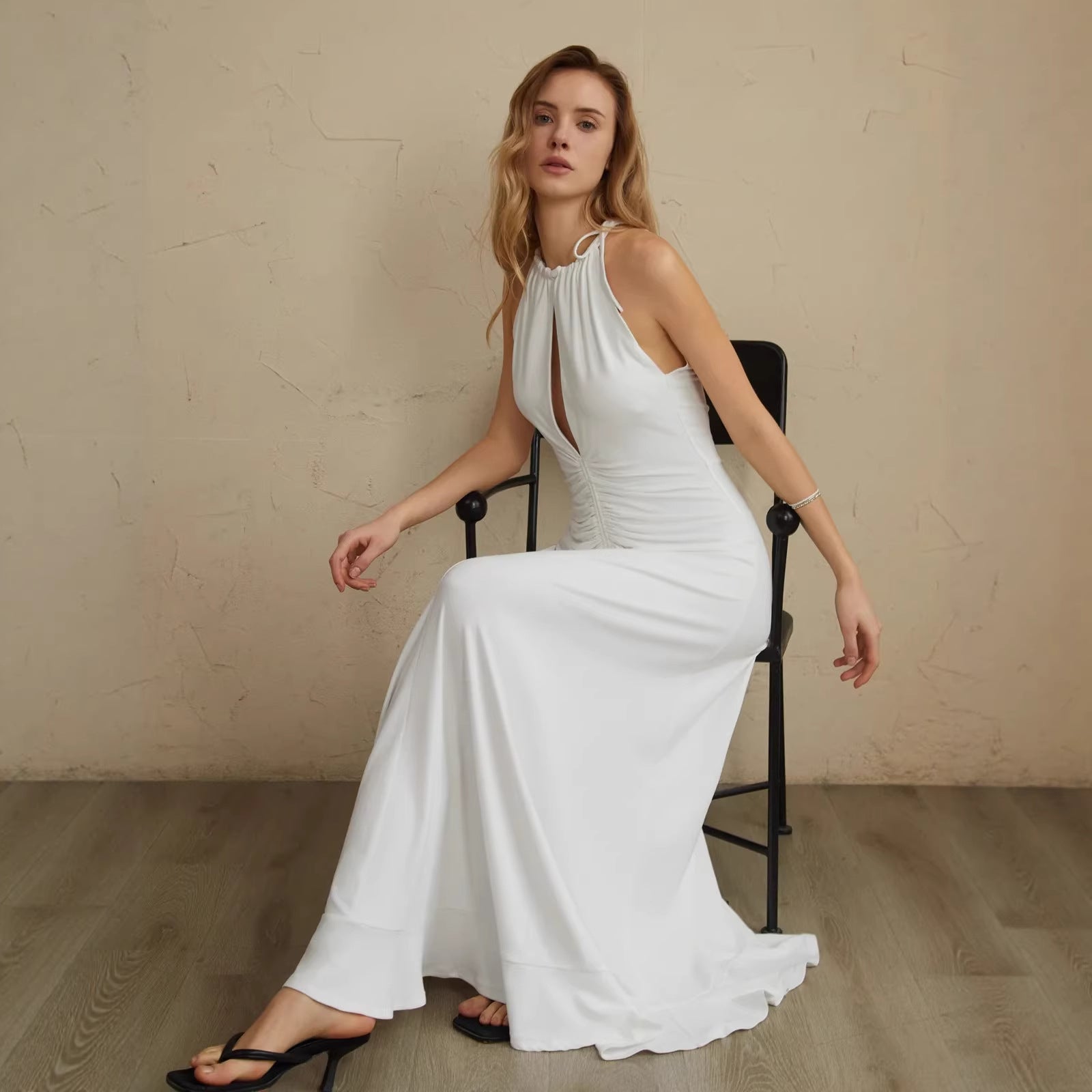 Amaris Slimming Pleated Solid-Color Womens Summer Dress